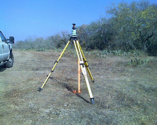5 Reasons You May Want to Hire a Surveyor